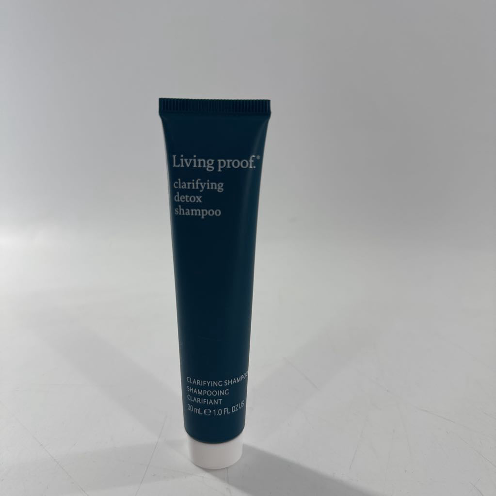 clarifying detox shampoo