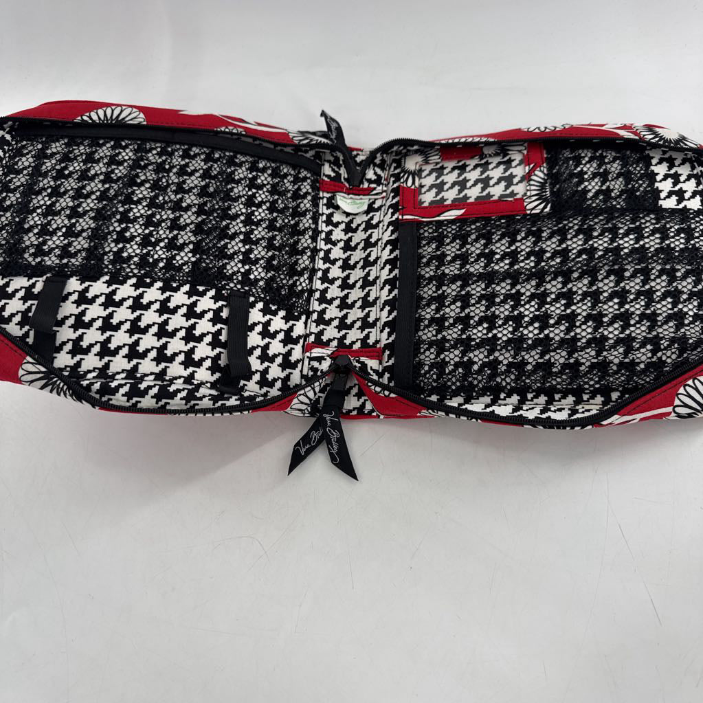 floral quilted pouch