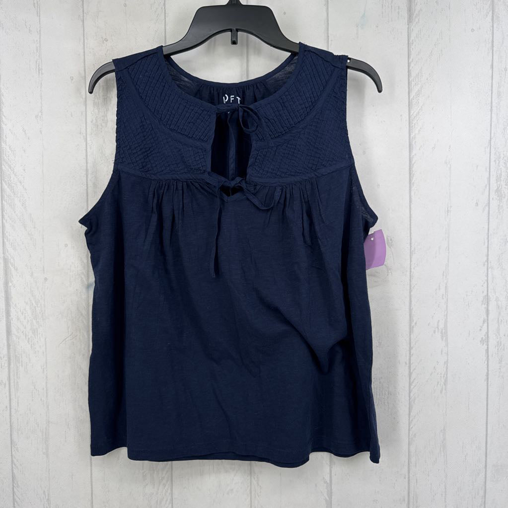 M smocked tie front tank