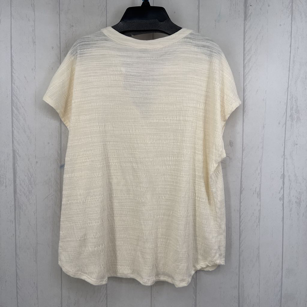 L textured embroidered split neck s/s top
