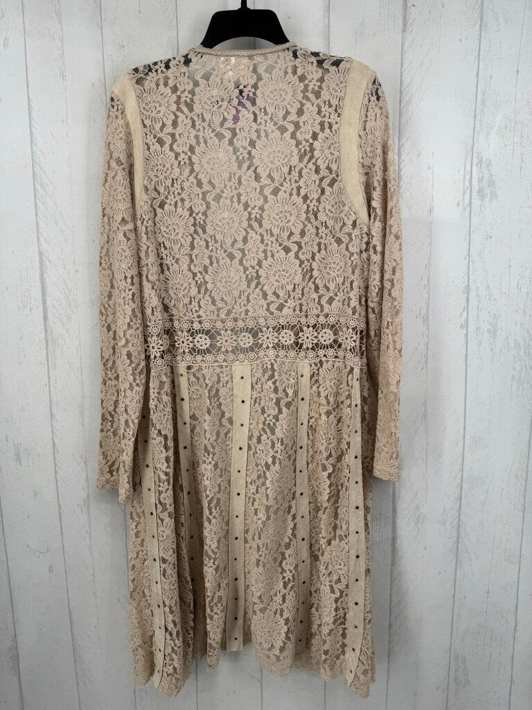 XL lace stud jacket