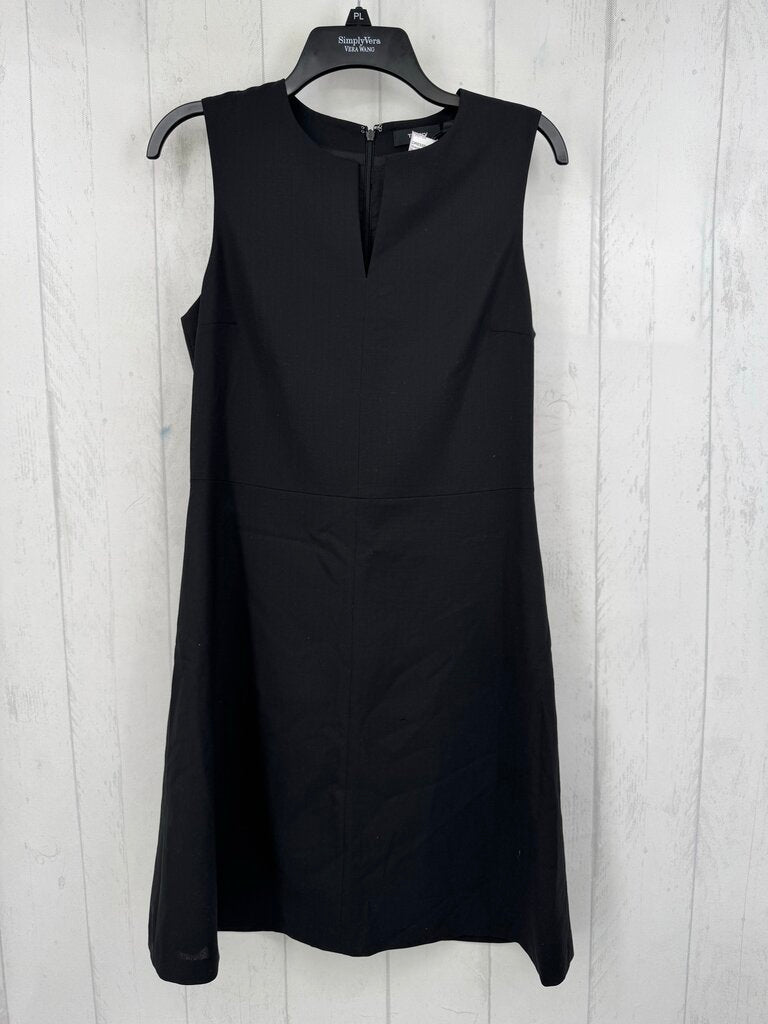 R140 6 split neck slvls dress