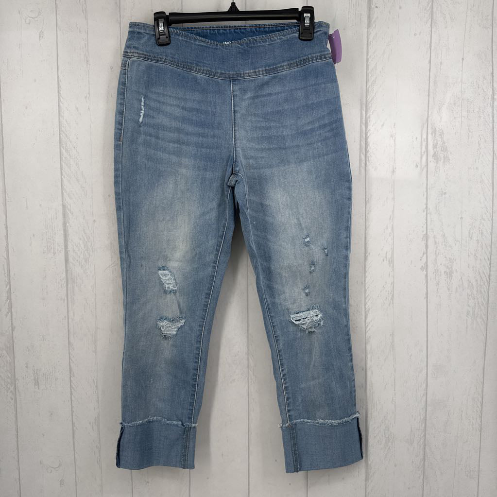 4 pull-on denim capris