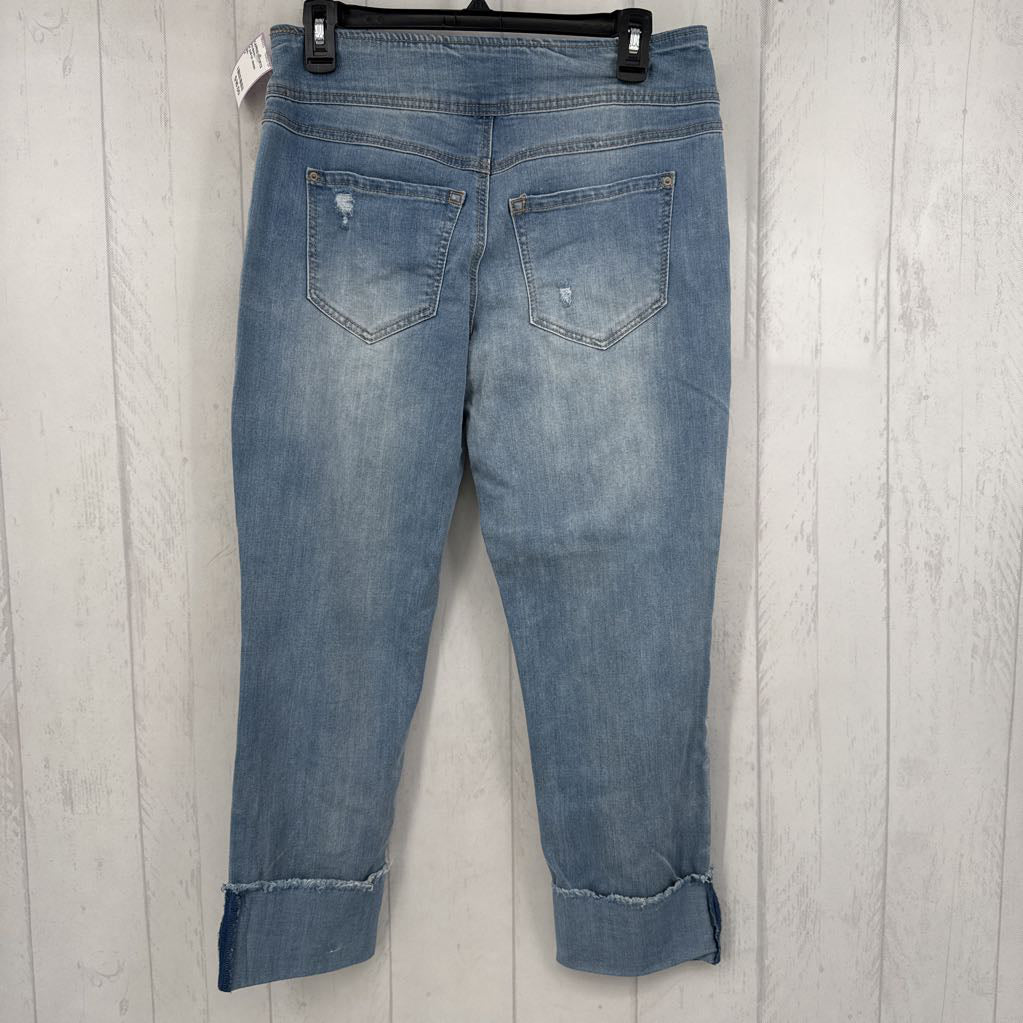 4 pull-on denim capris