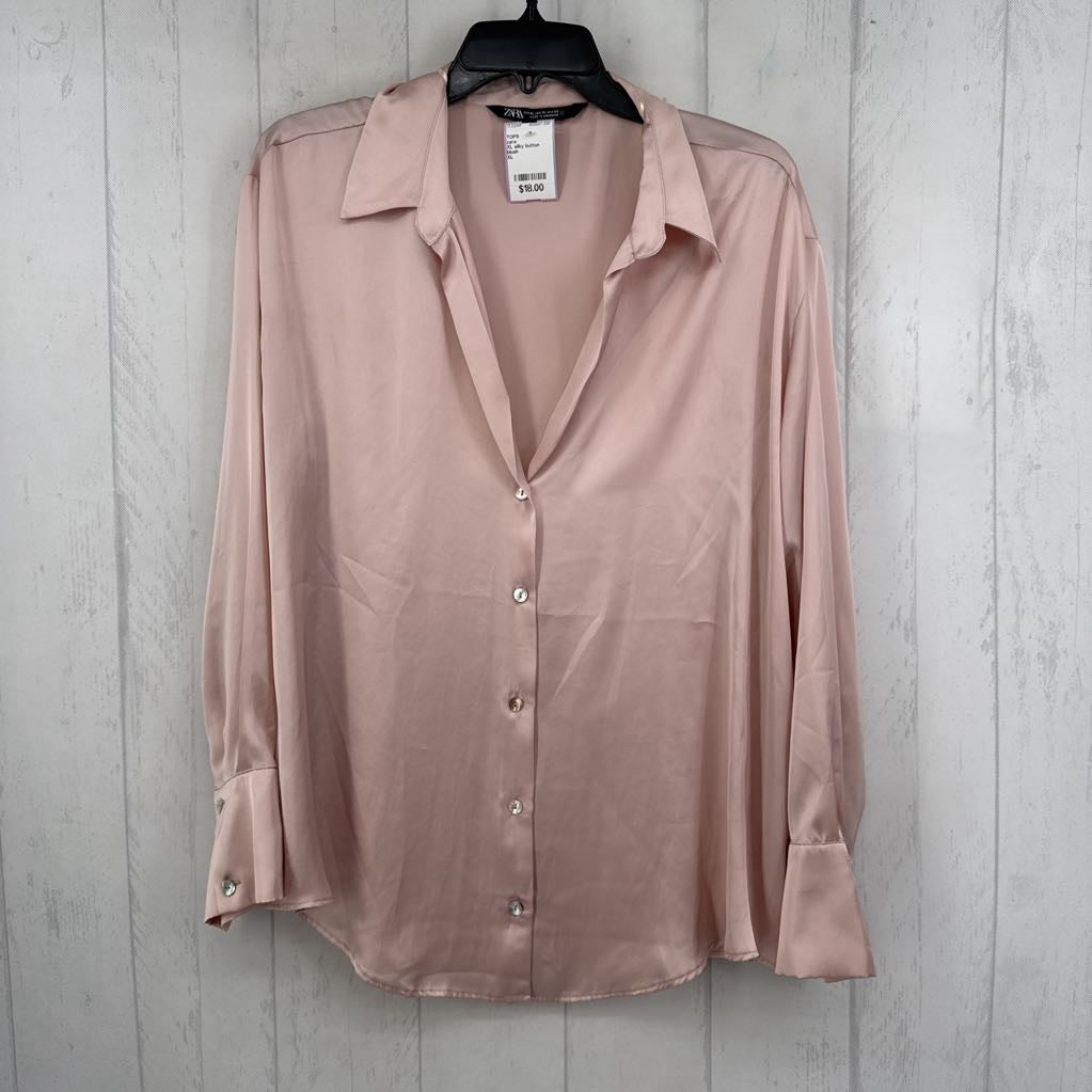 XL silky button down l/s top