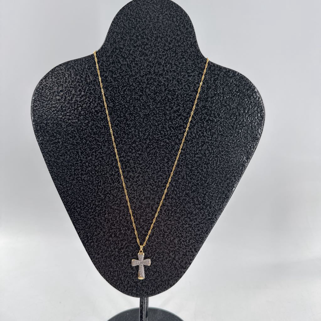 10" gold necklace w/ pave cross pendant