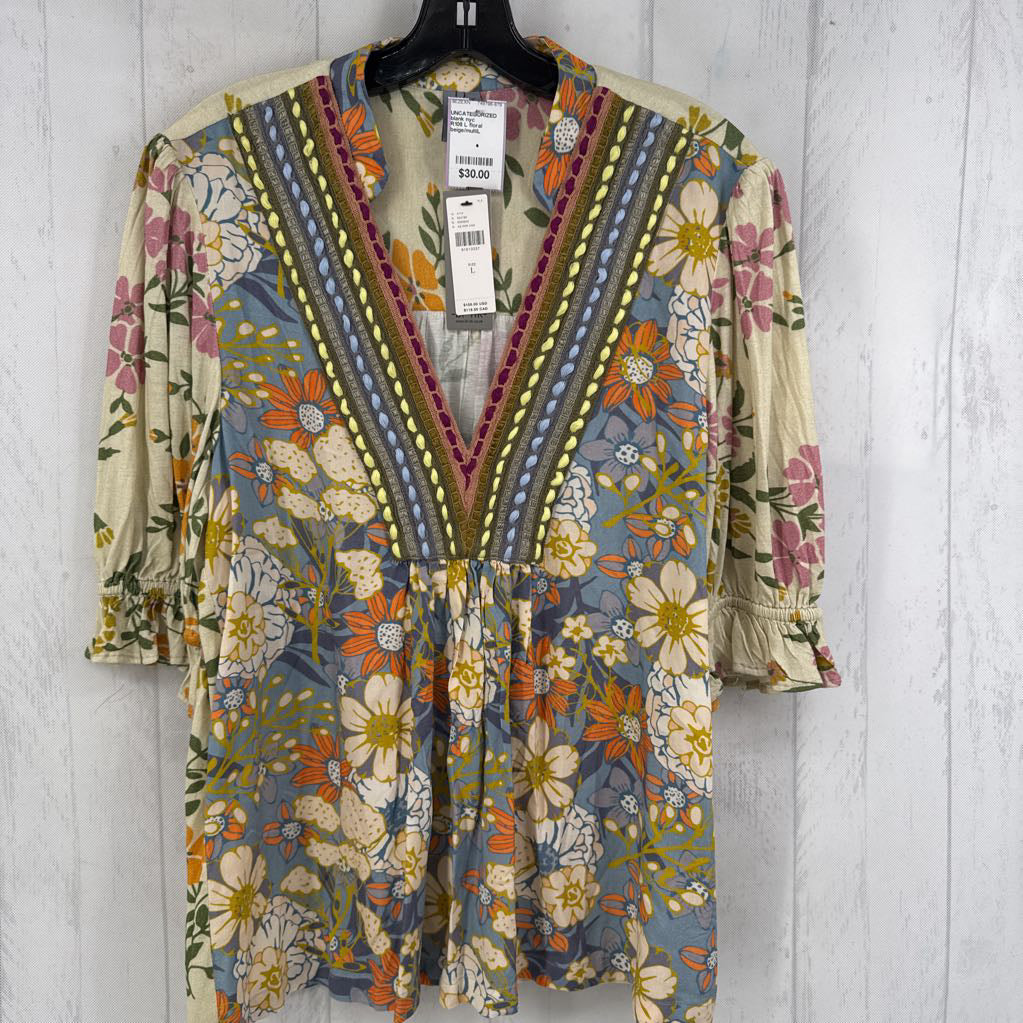 R108 L floral embroidered split neck s/s top