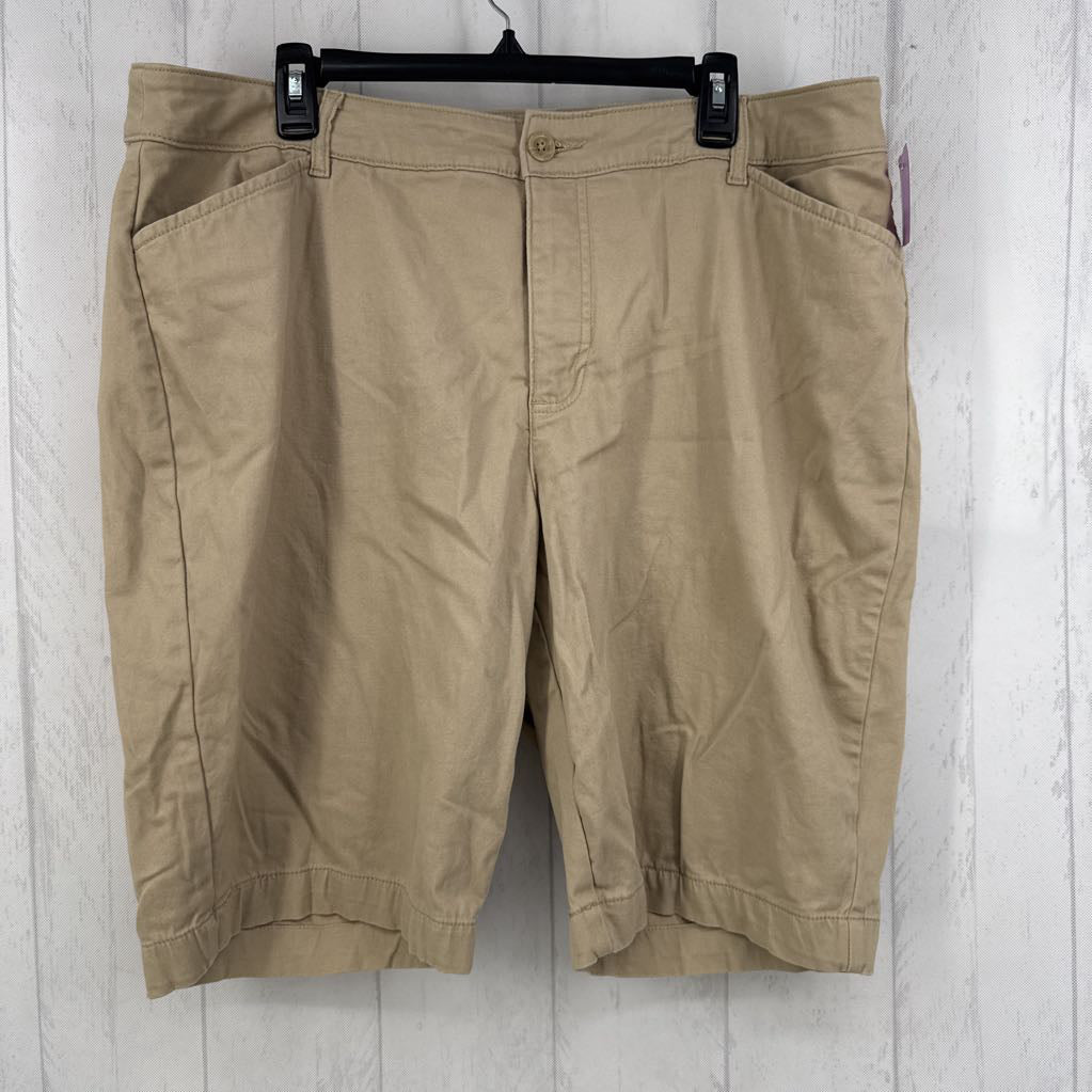 18 khaki bermuda shorts