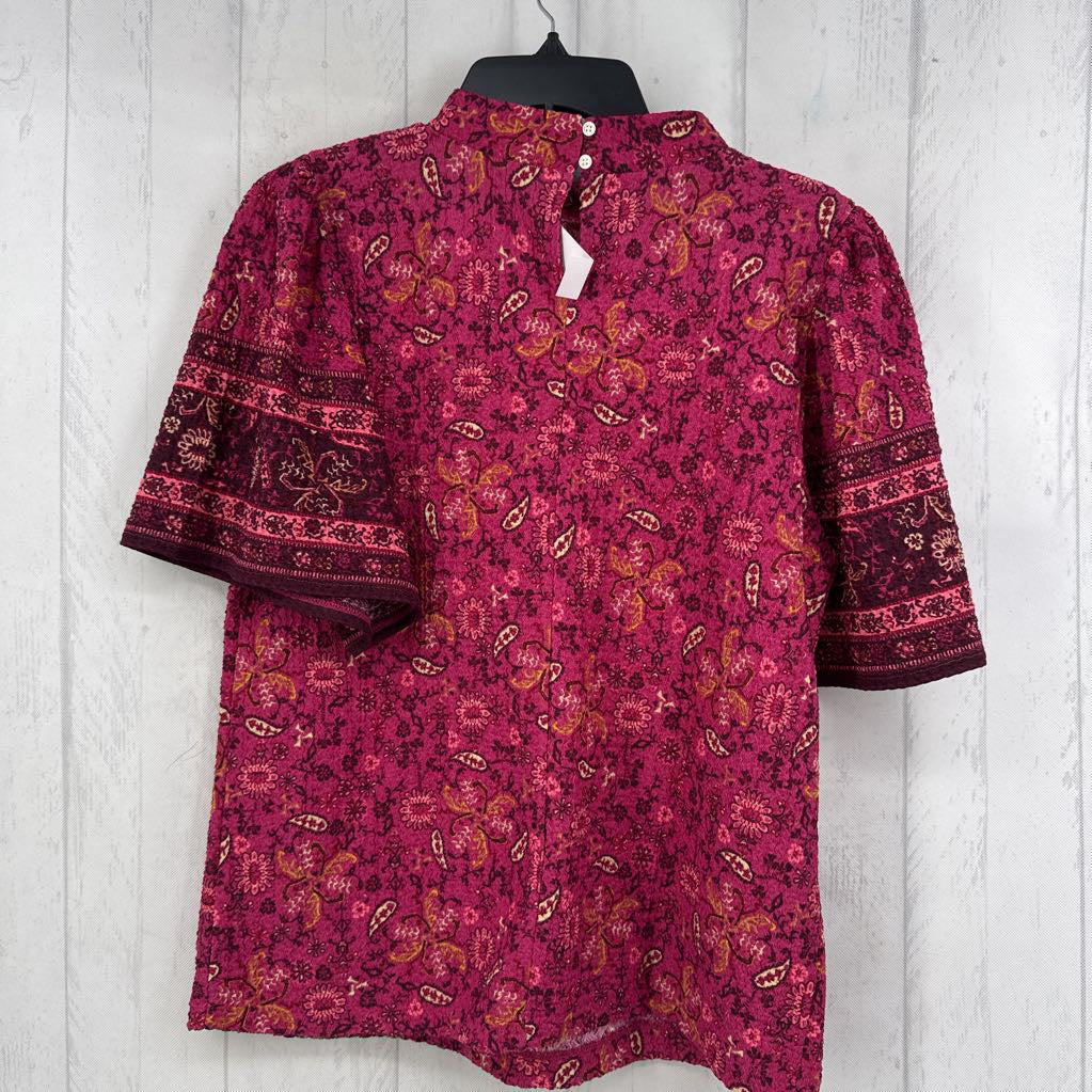 S textured mock-neck s/s top