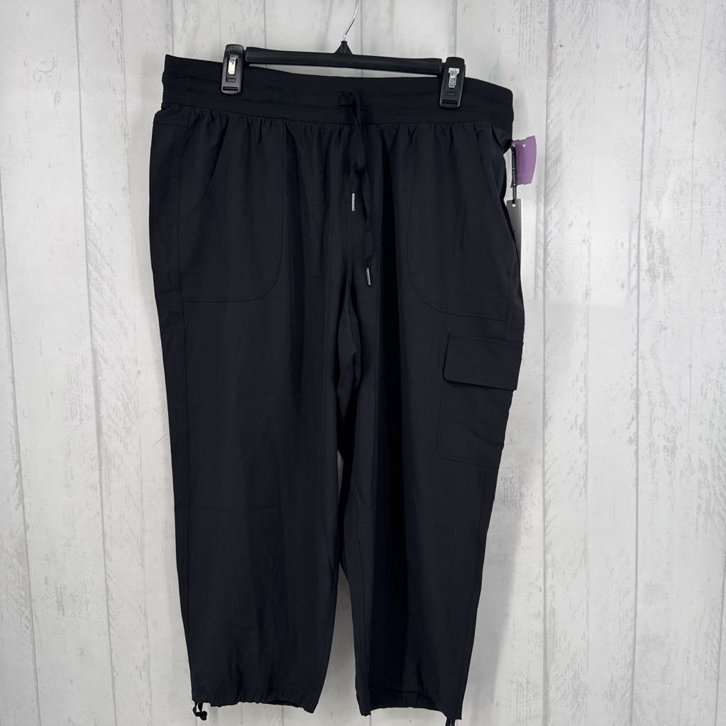 XL pull-on capris