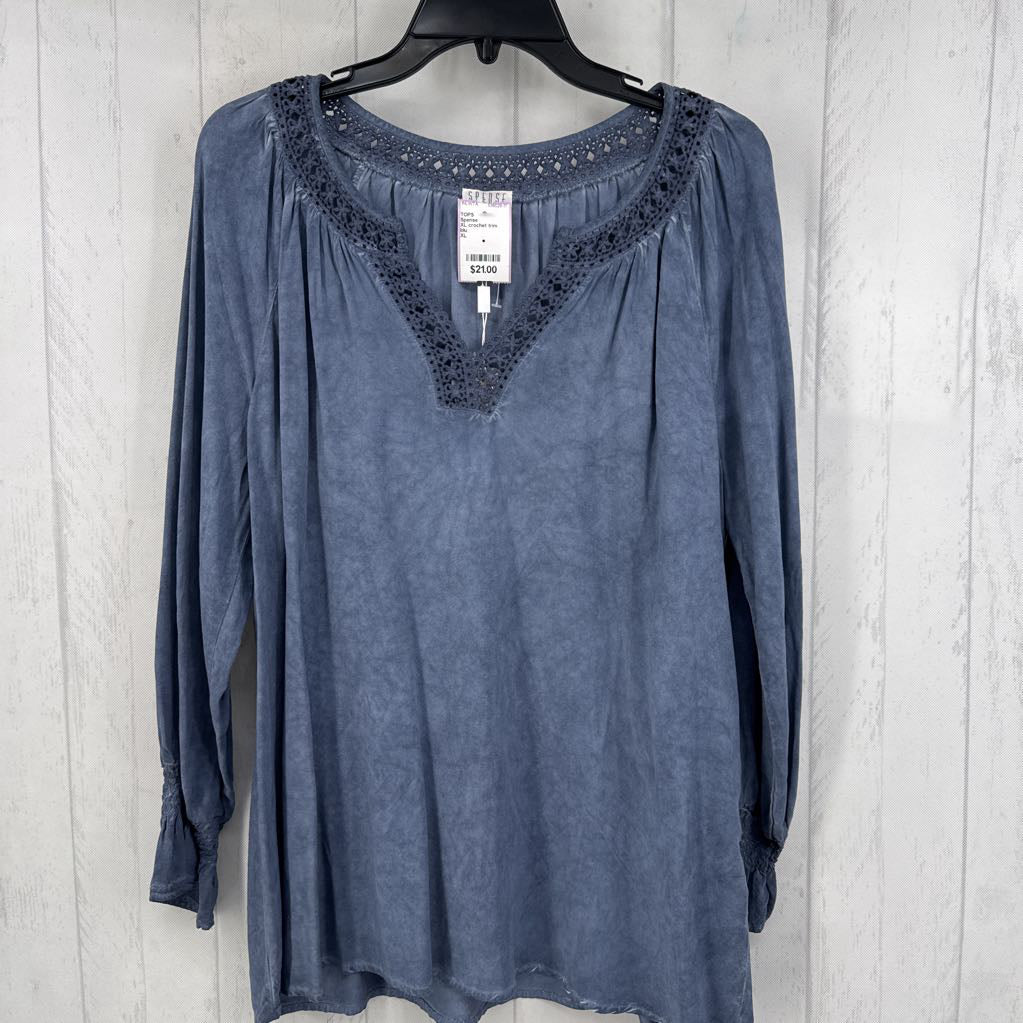 XL crochet trim split neck l/s top
