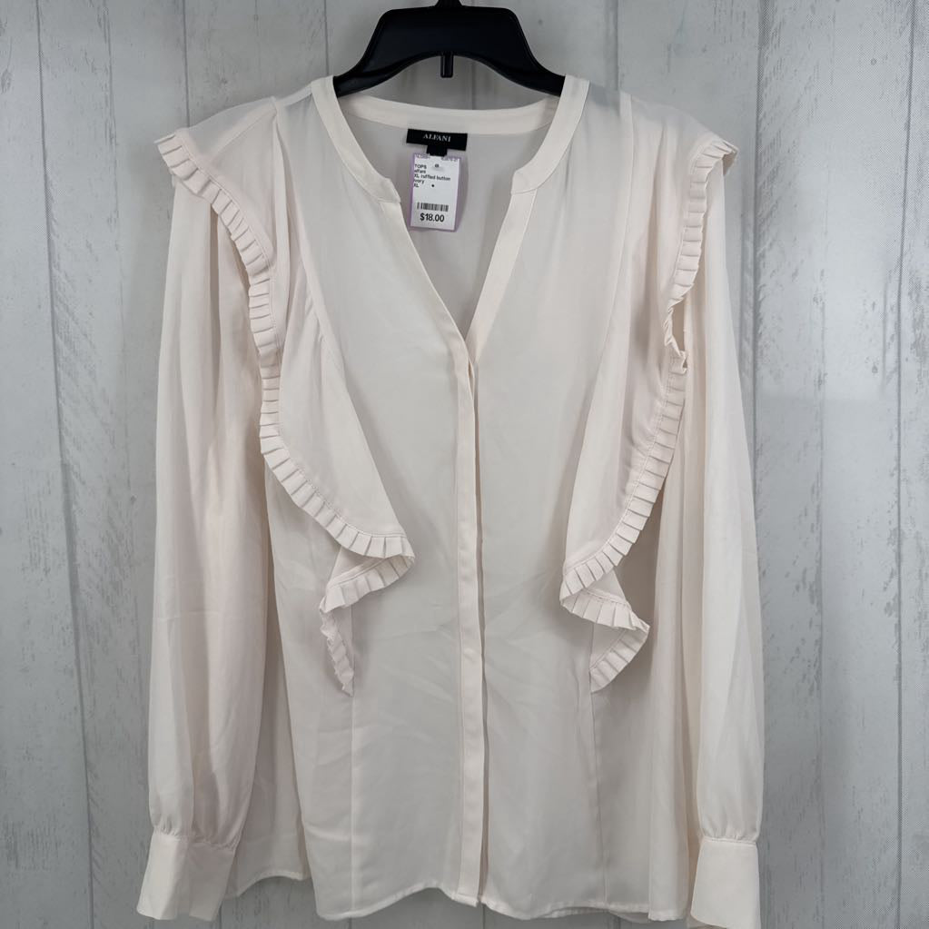 XL ruffled button down l/s top