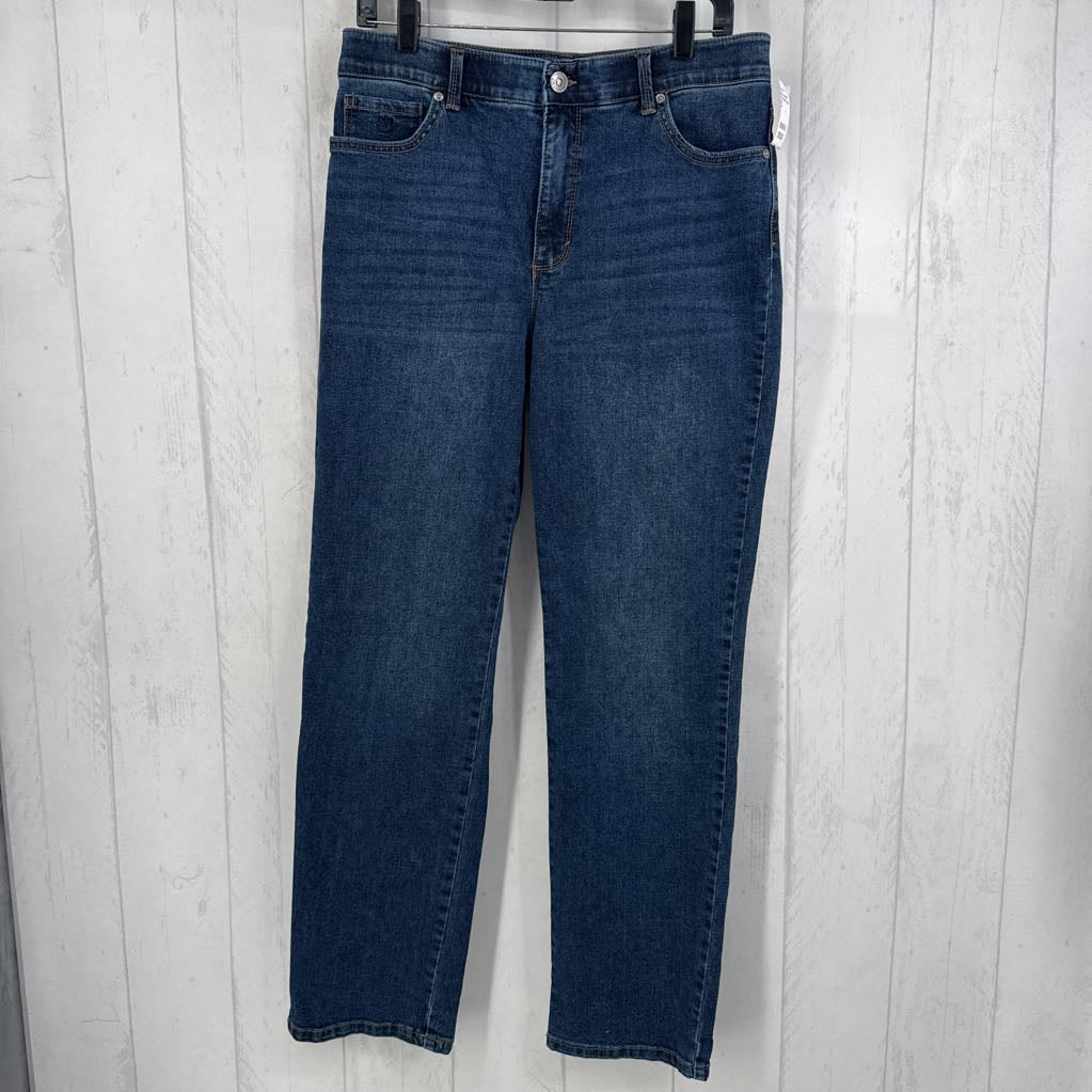 10 straight leg jean