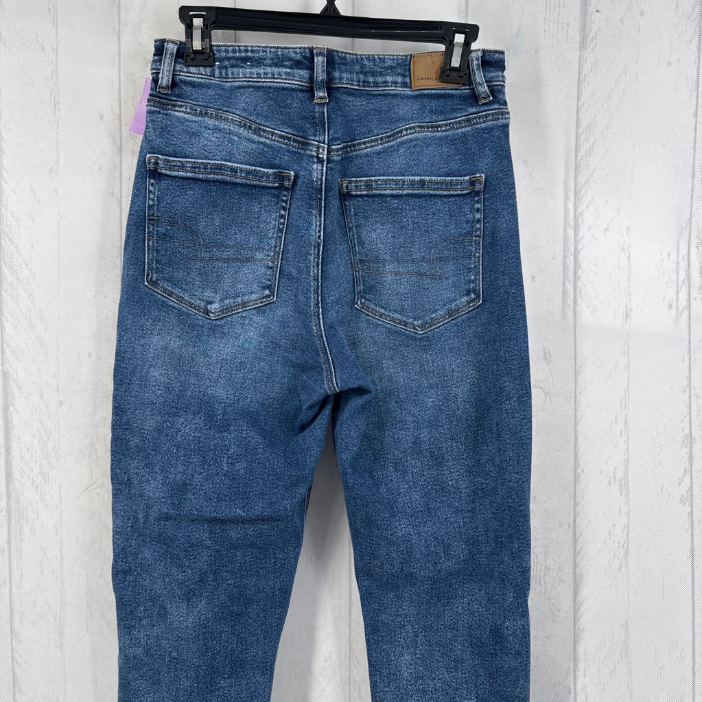 6 hi-rise mom jean