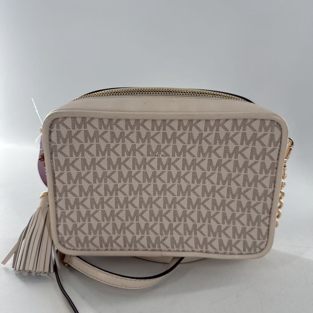 pleated logo pattern camera bag