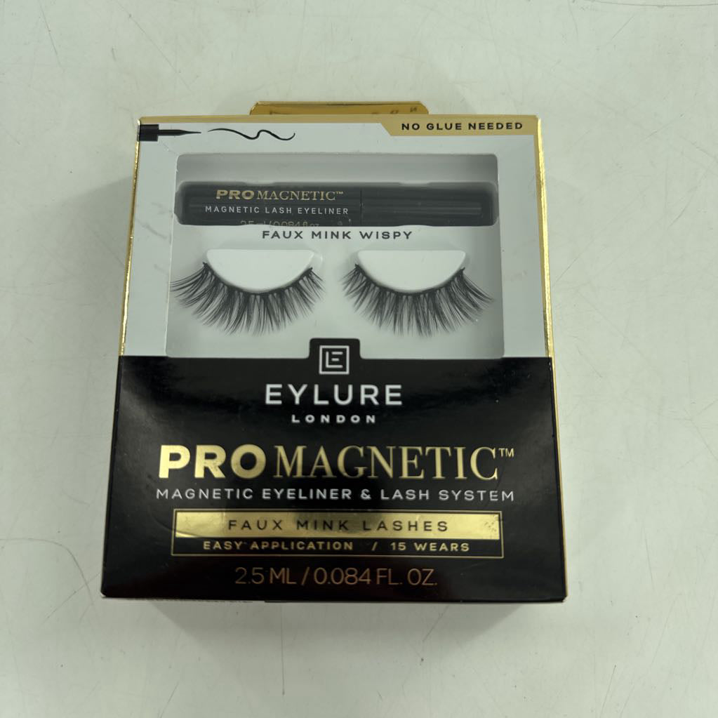 magnetic eyeliner & lash system