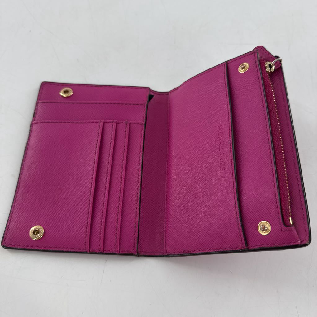 bi-fold wallet
