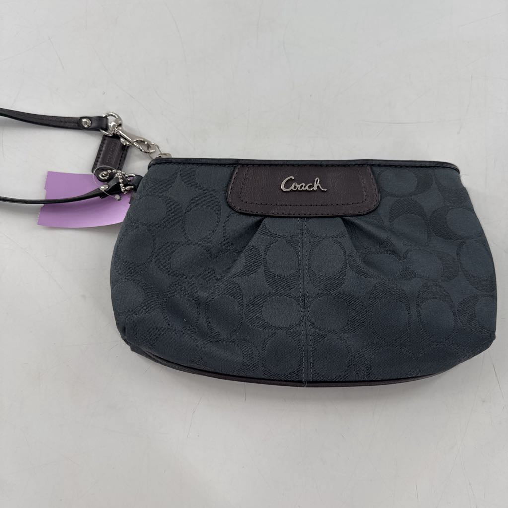 canvas pleated signature wristlet