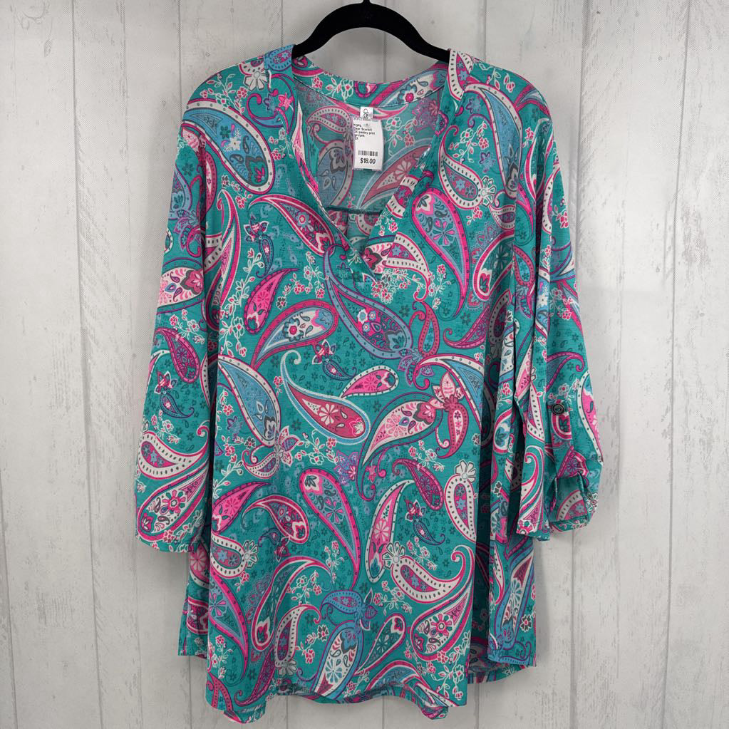 2X paisley print split neck 3/4 slv top