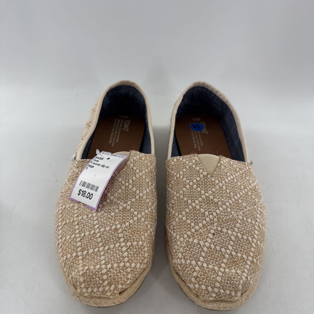 11 woven slip on loafers