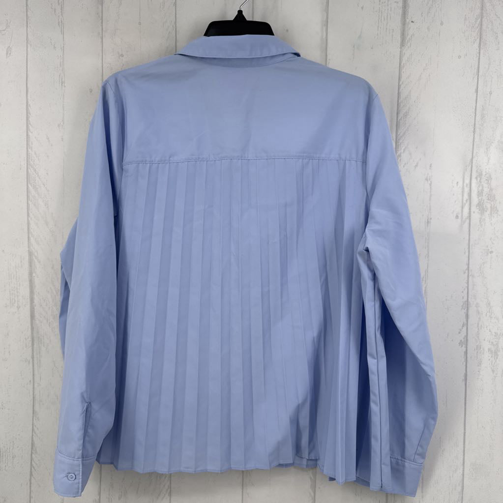 L pleated button down l/s top