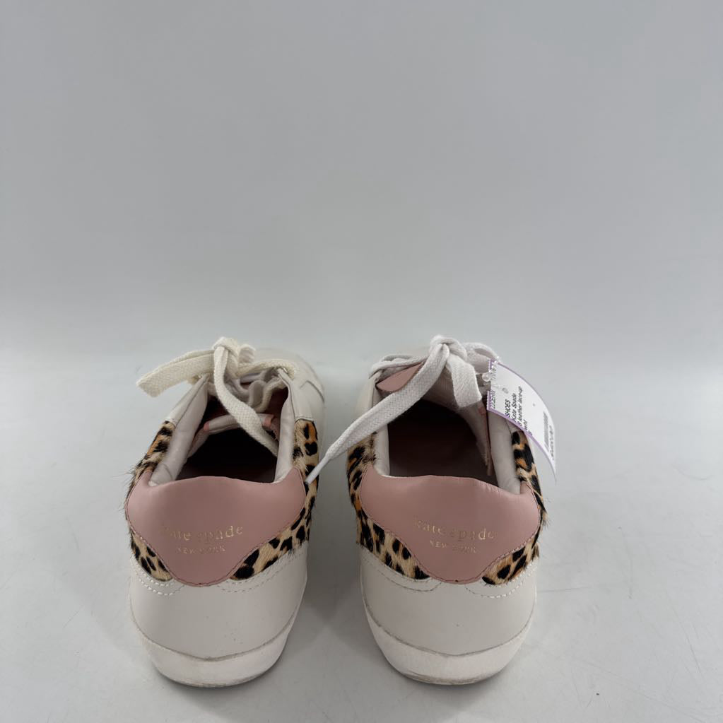 8 leather lace-up sneaker