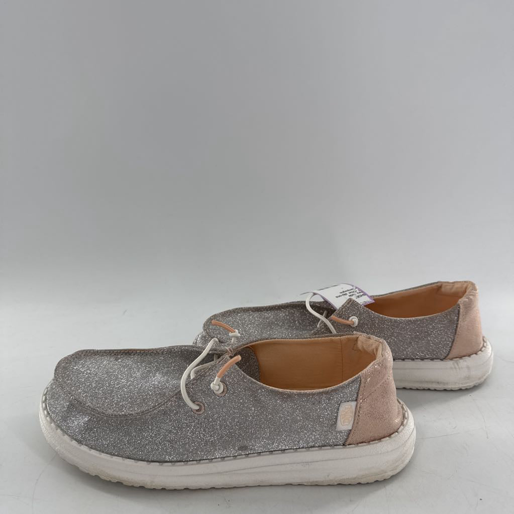 7 glitter slip-ons