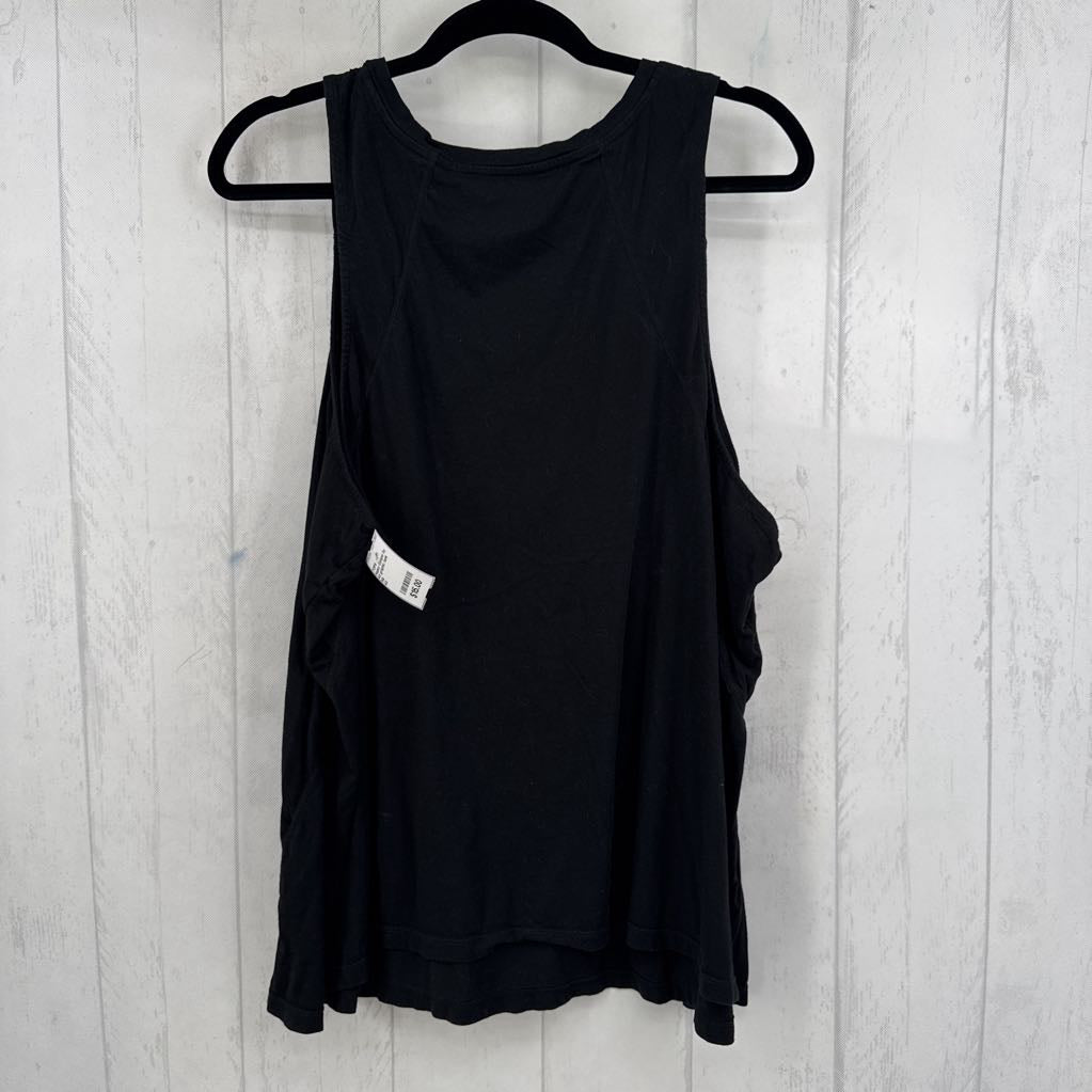 4X graphic tank