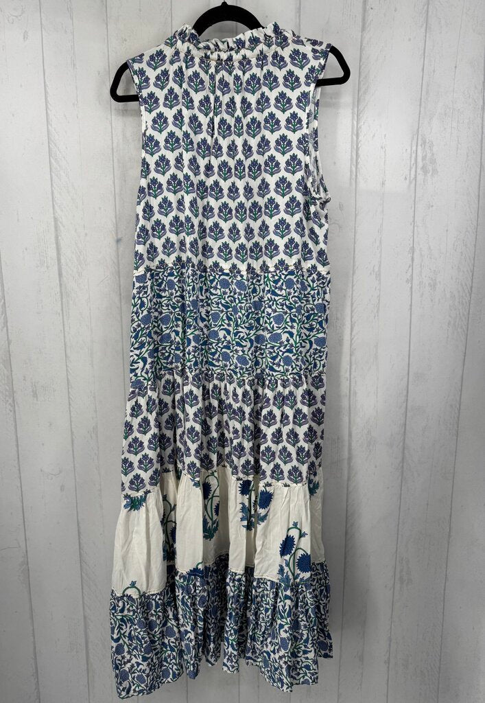 1X flo print split neck tiered slvls dress