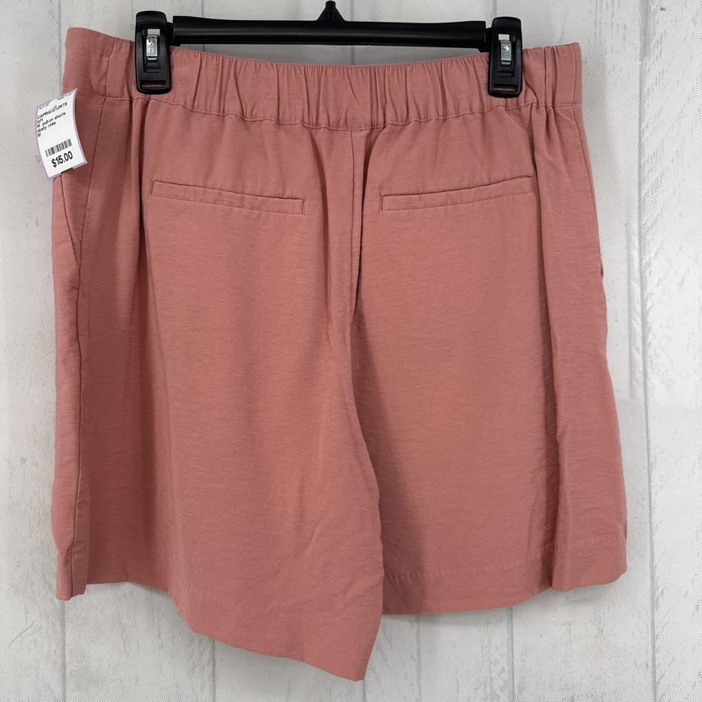 M pull-on shorts