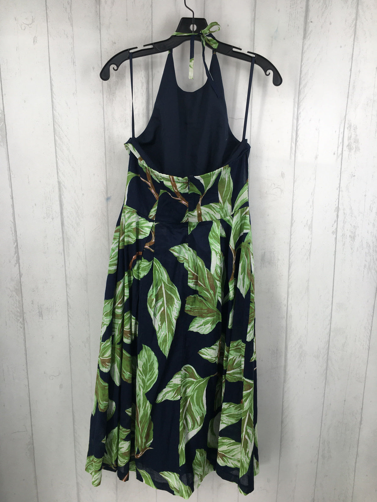 8 leaf print halter neck dress