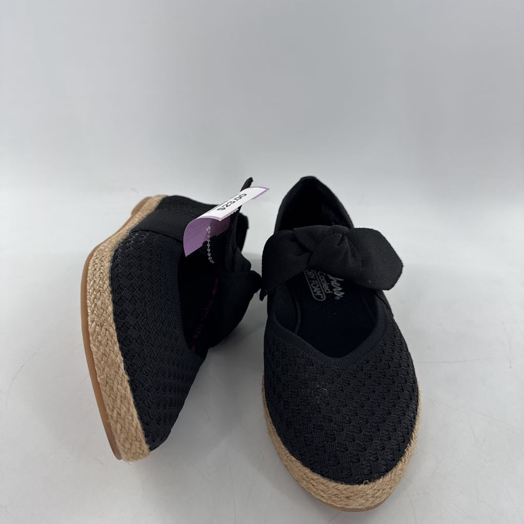 7 slip-on bow flats