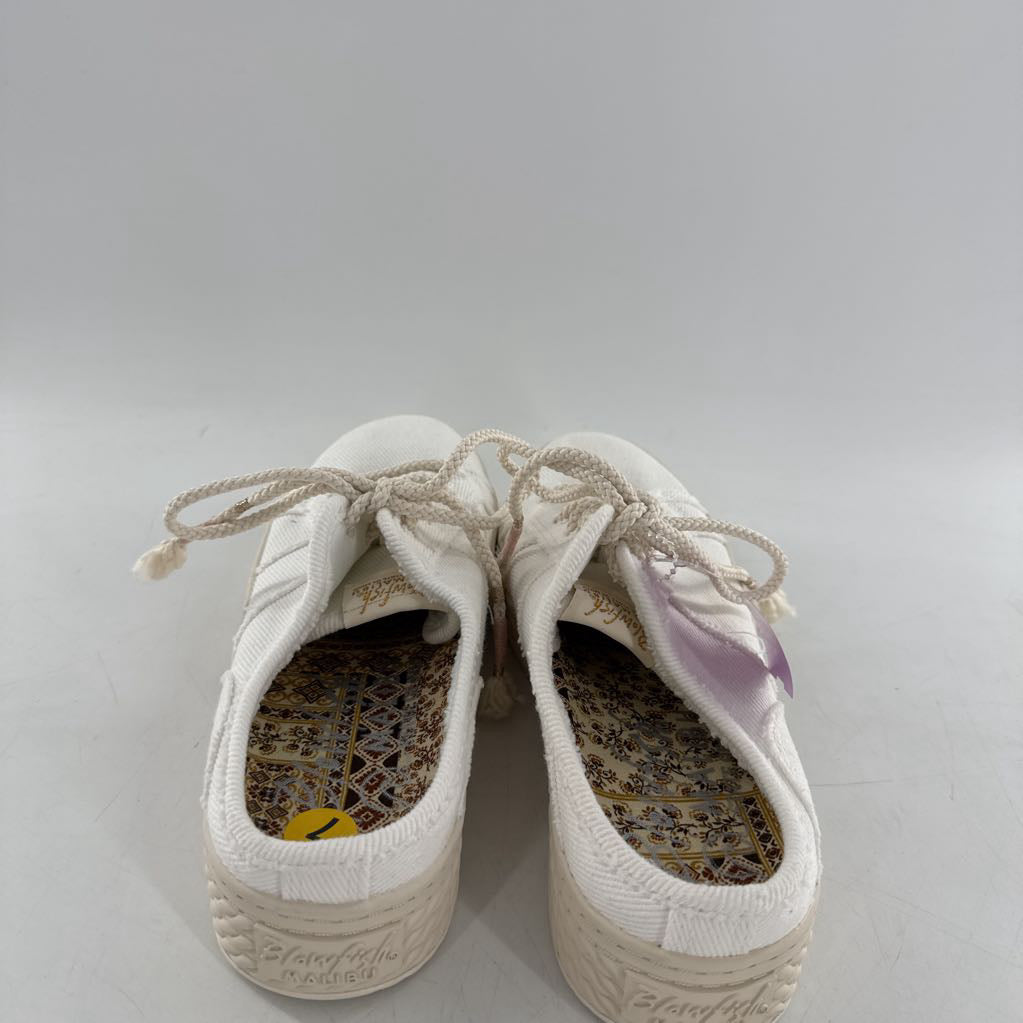 7 slip-on mule sneaker