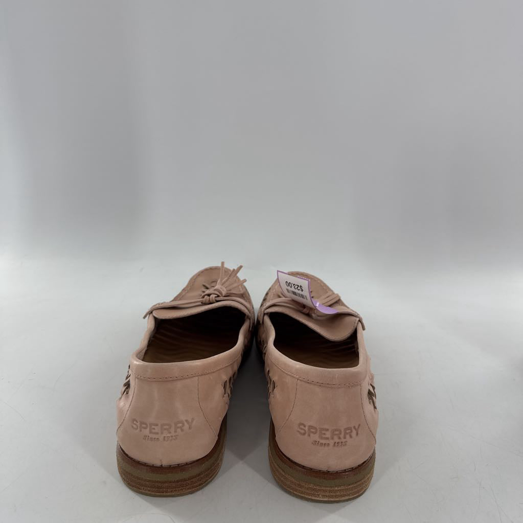 11 woven leather loafer