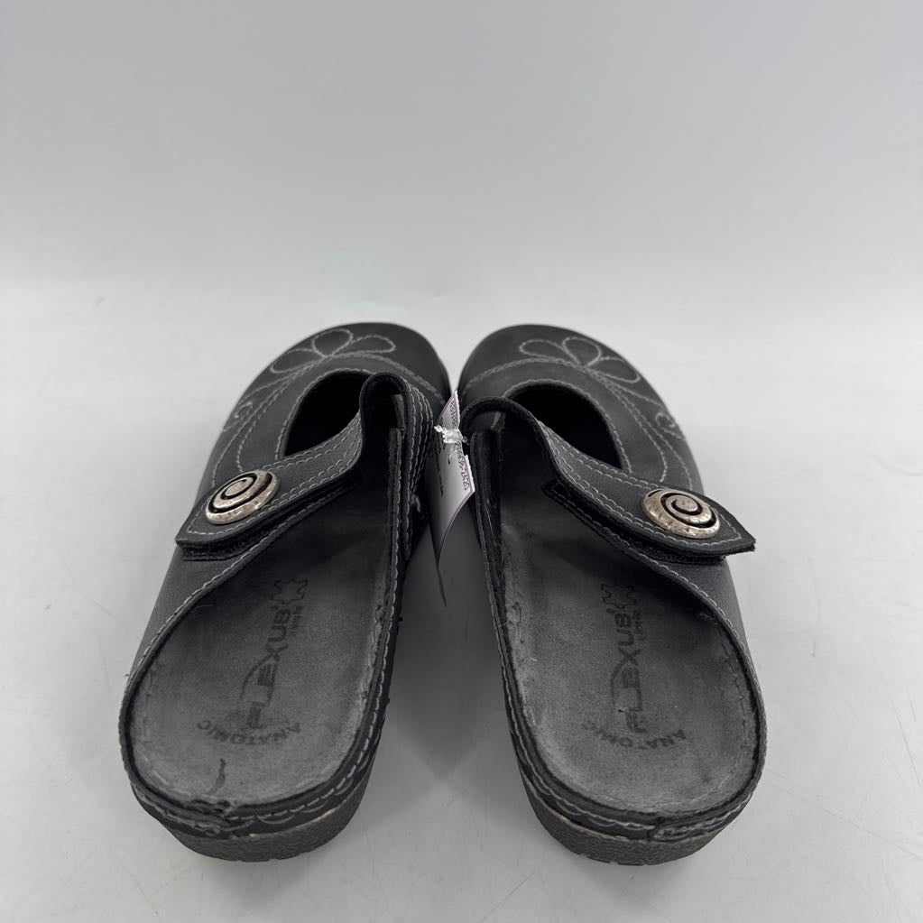 5 leather mule clogs