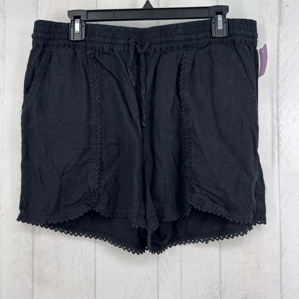 L linen shorts