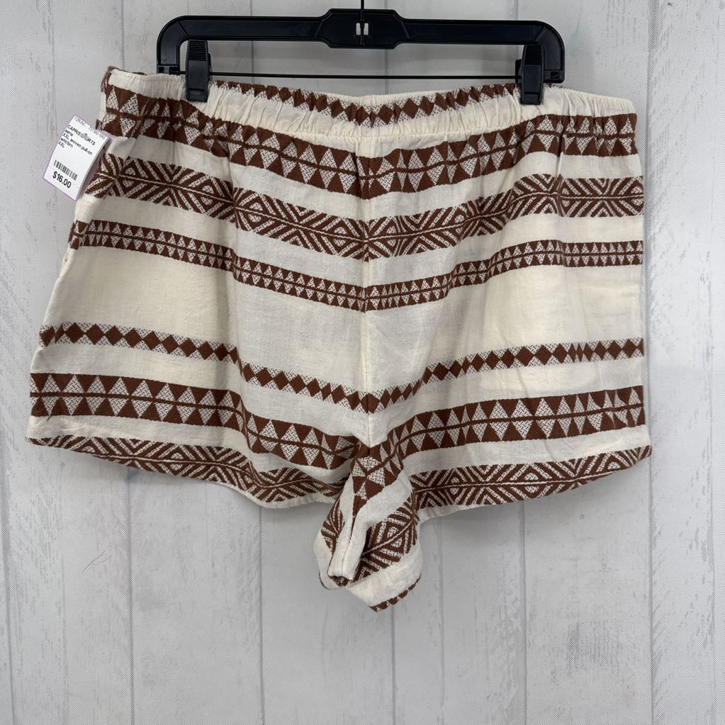 XXL woven pull-on shorts