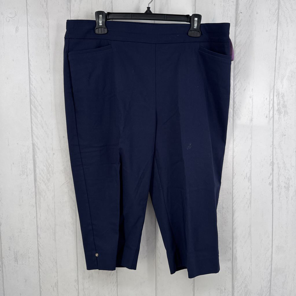 14 pull-on capris