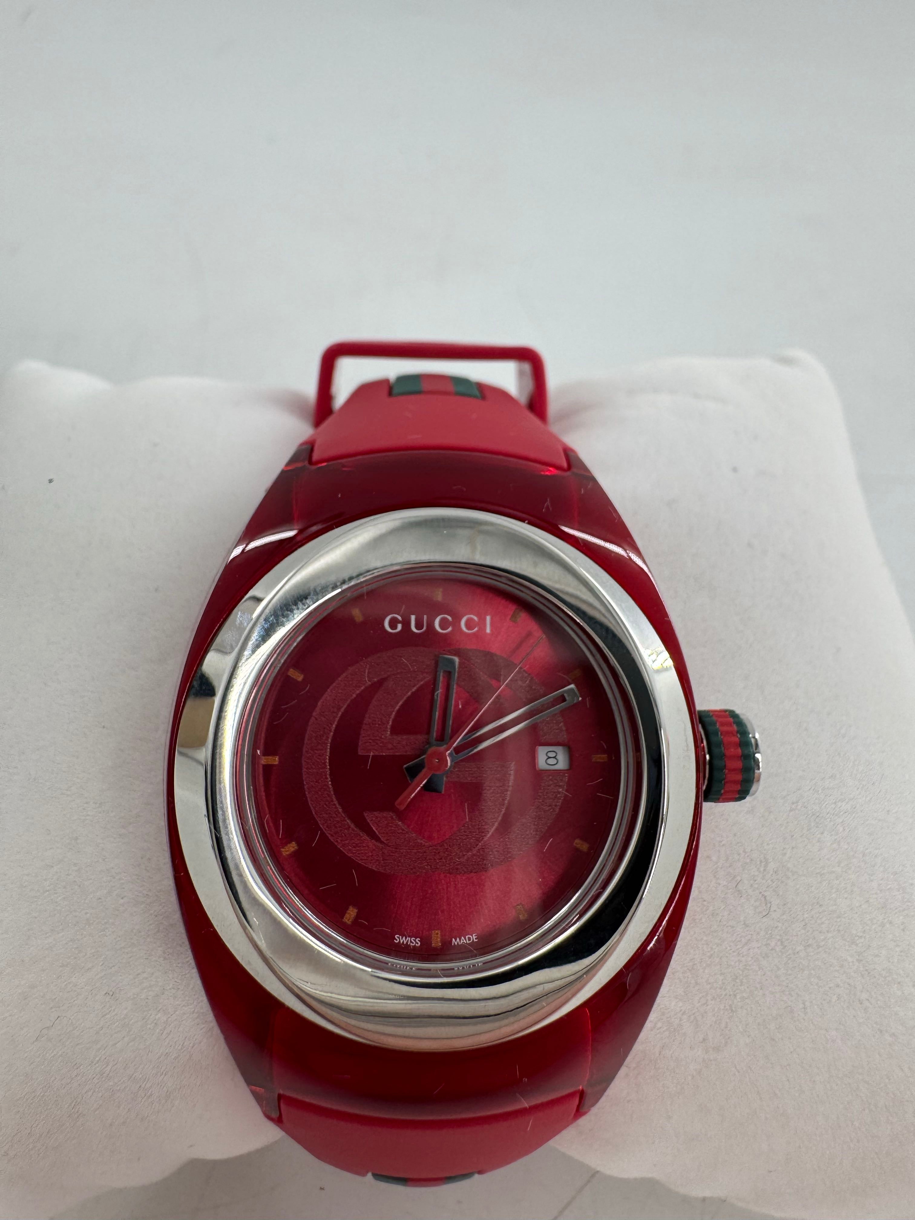 Gucci red Sync watch