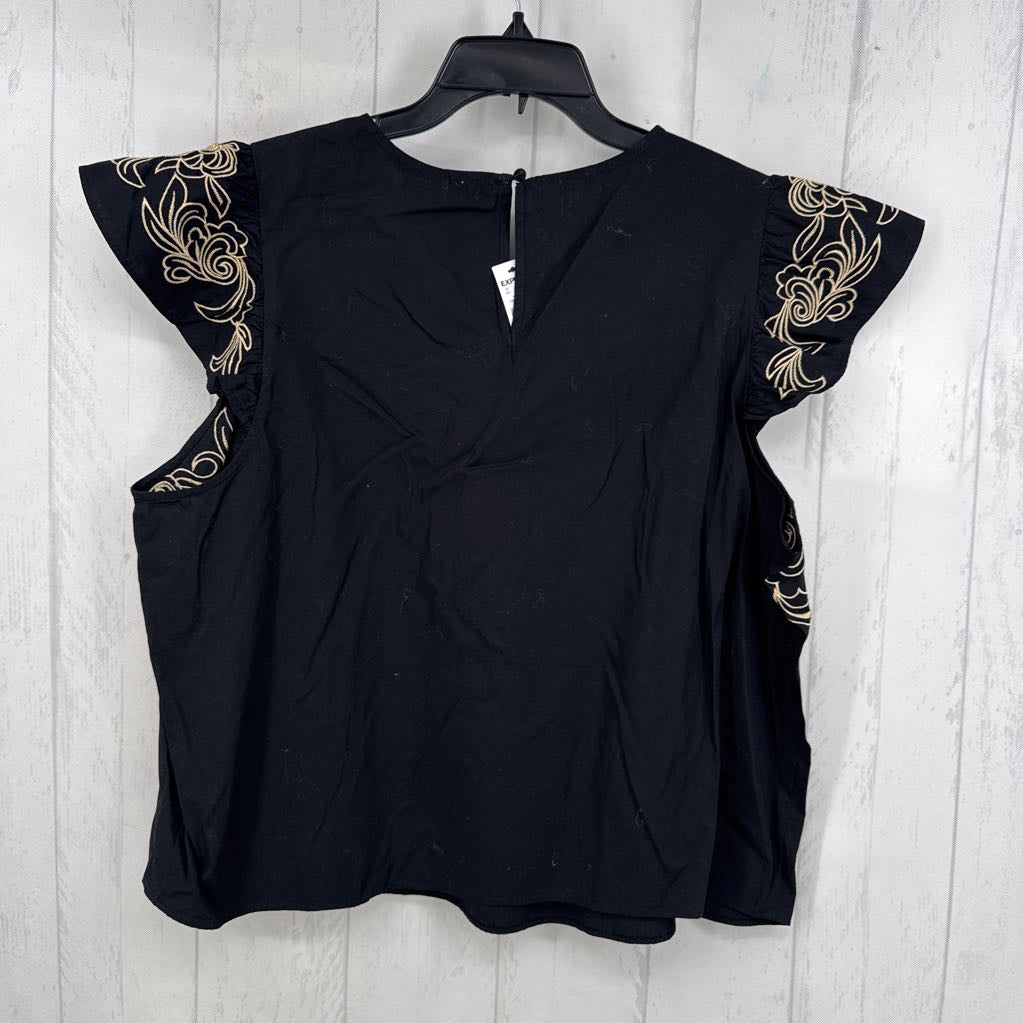 R60 XL embroidered s/s top