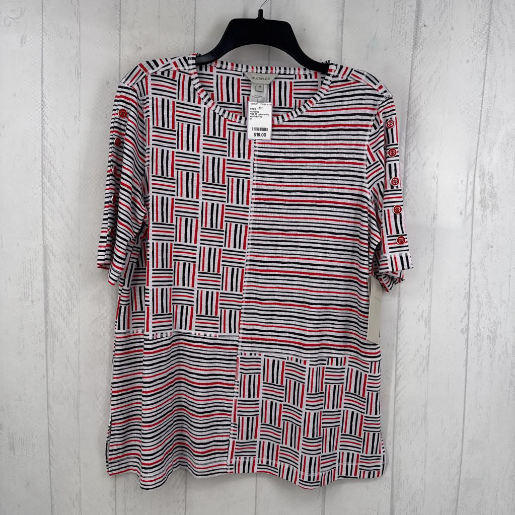 R54 M geometric print button detail s/s top