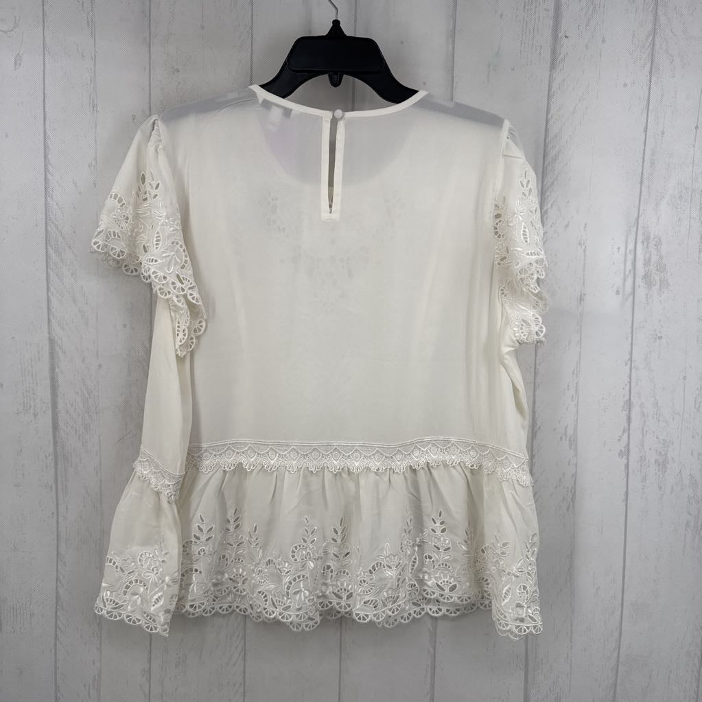XL crochet lace s/s top