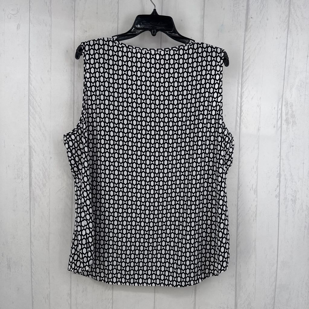 XL geometric print tank