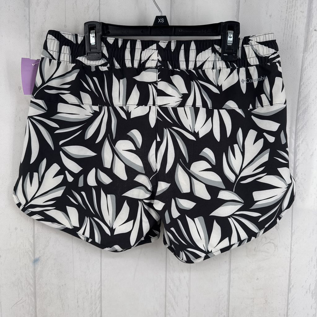 S leaf print shorts
