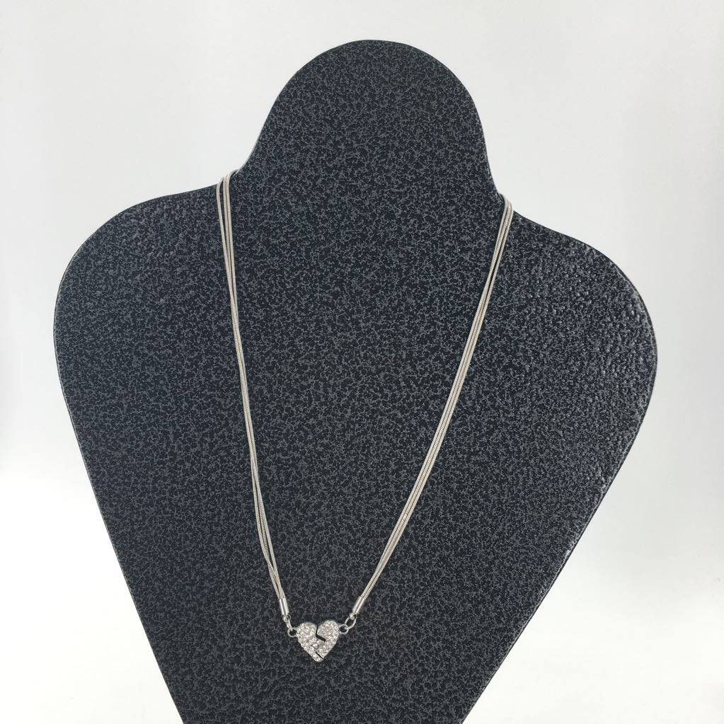 silver magnetic heart pendant necklace