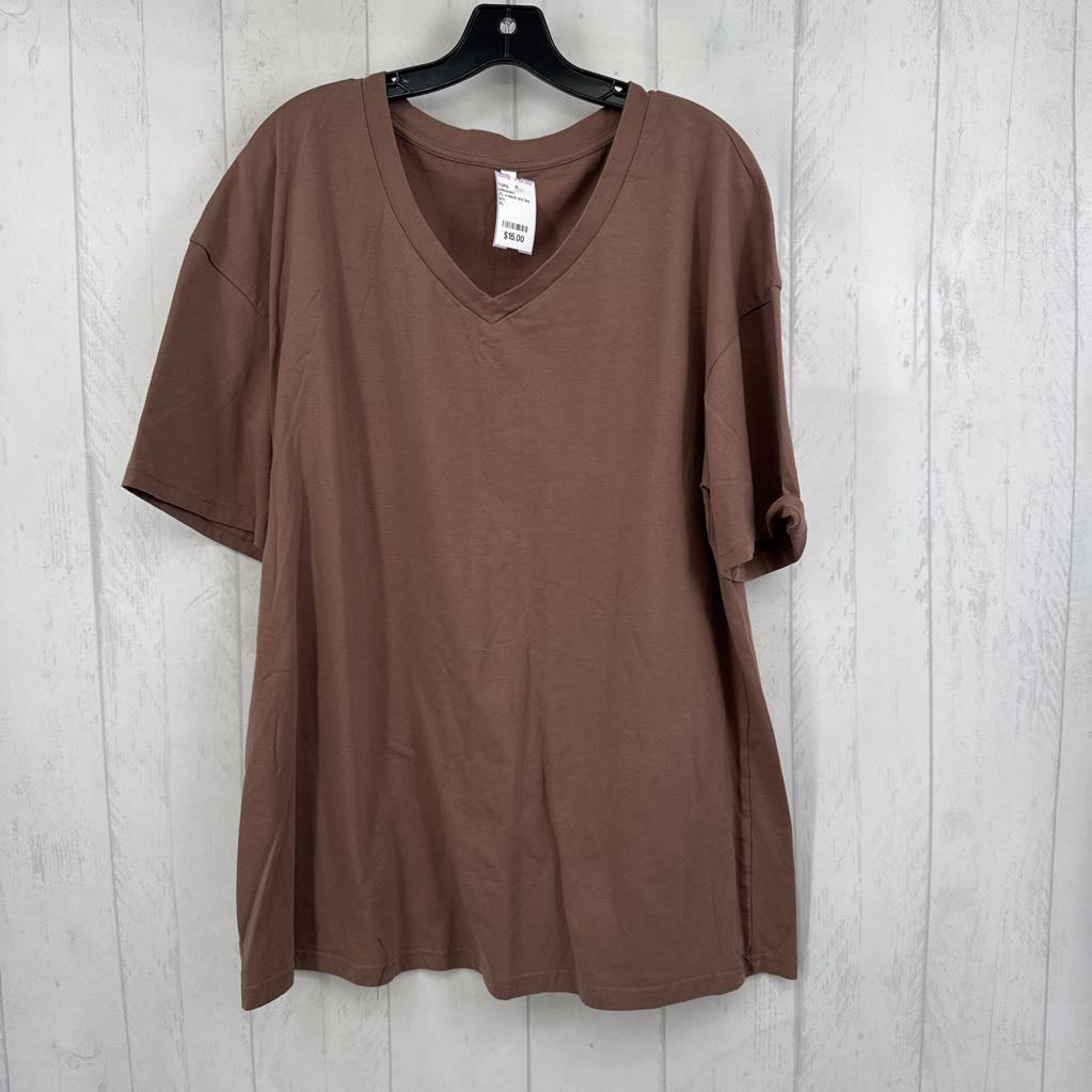 XL v-neck s/s tee
