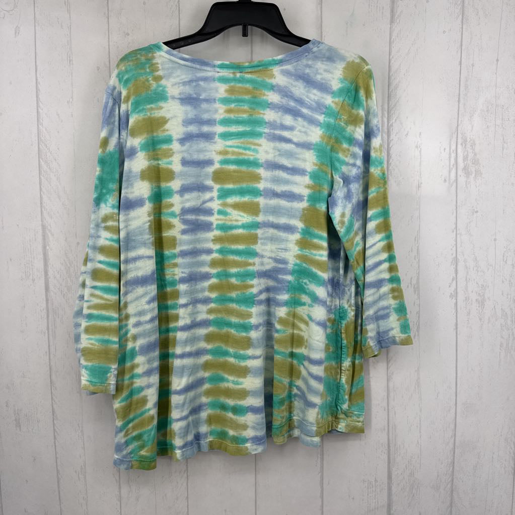 L tie-dye v-neck 3/4 slv tee