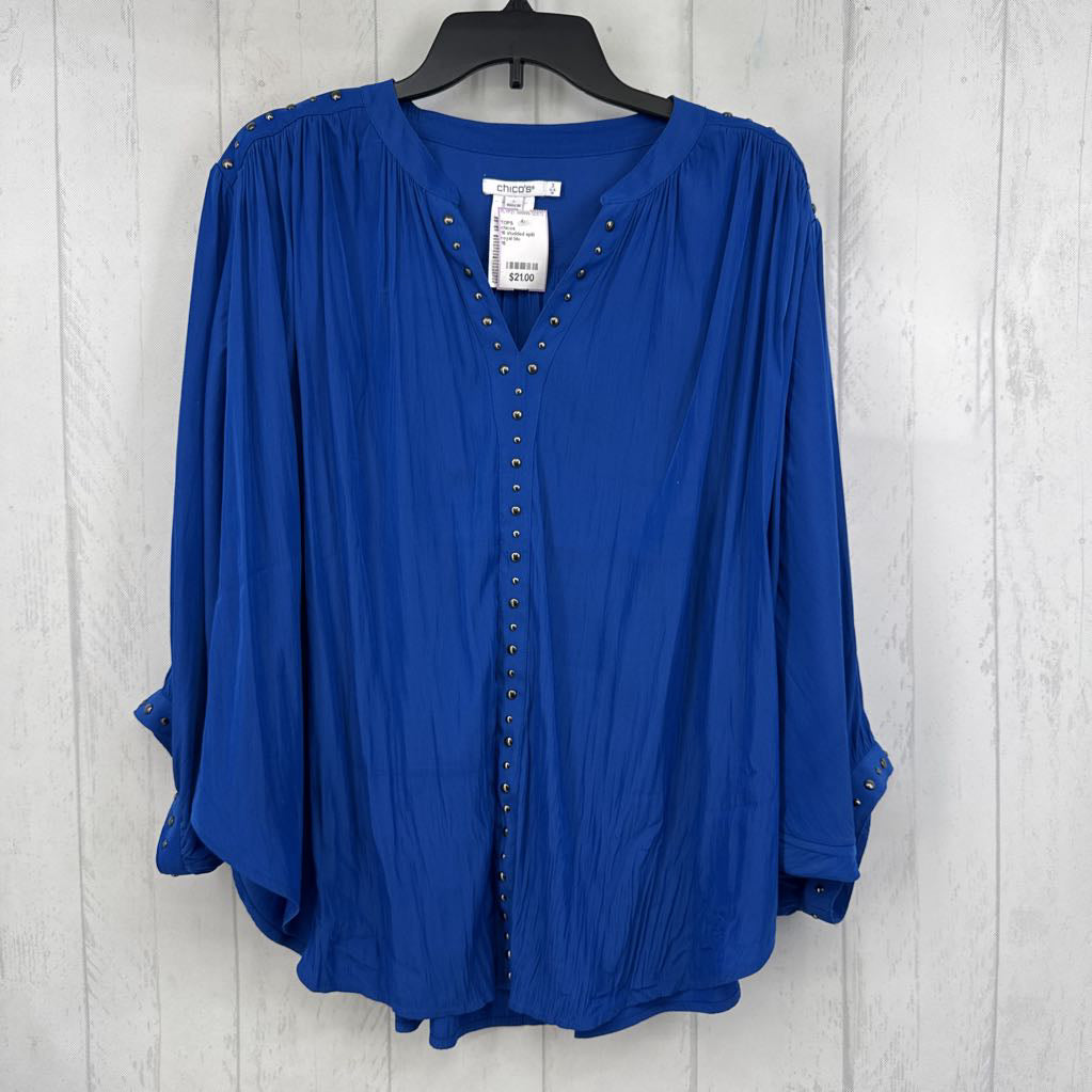 16 studded split neck 3/4 slv top
