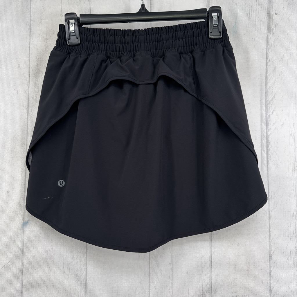 6 pull-on skort