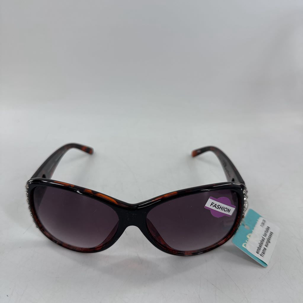 embelished tortoise frame sunglasses